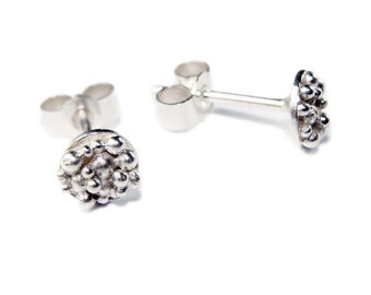 Small encrusted studs, Sterling Silver. Signature collection.