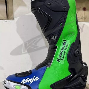 Veste de Course Kawasaki : Confort et Style, Achetez Maintenant