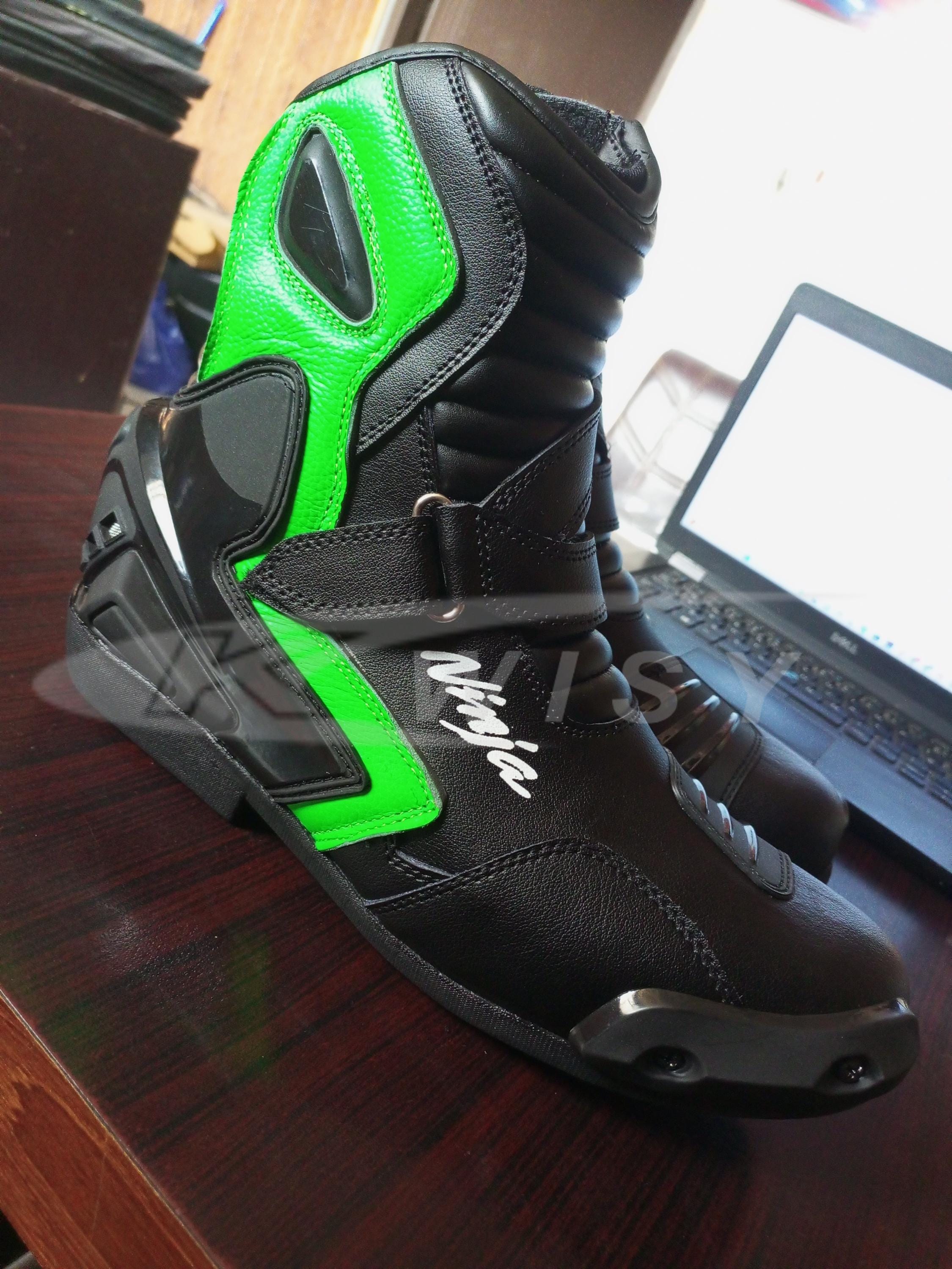 Genuine Leather Kawasaki Motorcycle Boots – Racing-Style Motorbike Genuine Leather Kawasaki Motorcycle Boots – Racing-Style Motorbike