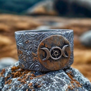 Triple Moon Tea Light Candle Holder: 4 pcs Tea Lights Included, Palo Santo Scented Soy Wax, Celtic Feminine Energy Symbol