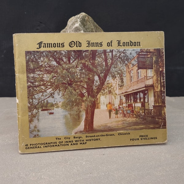 Famous Old Inns of London - Photographic guide with map - Vintage paperback booklet - Historical