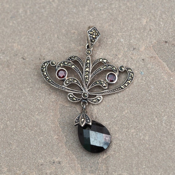 Statement vintage silver and marcasite pendant - 925 - Sterling