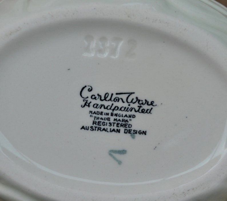 Leaf design china conserve pot Vintage Carlton Ware