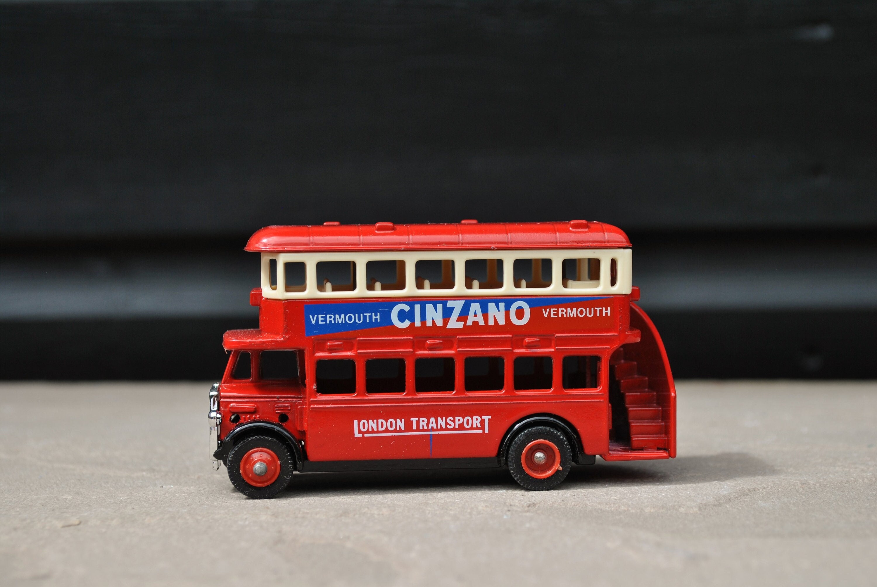 Vintage Lledo London Double Decker Bus Made in England Days Gone Die Cast 