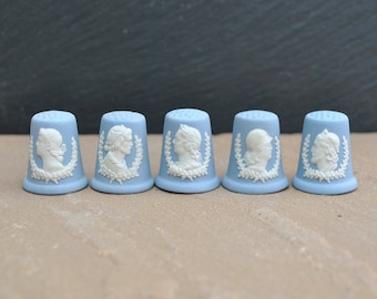 Wedgwood Kings and Queens of England - Vintage Jasperware china thimble