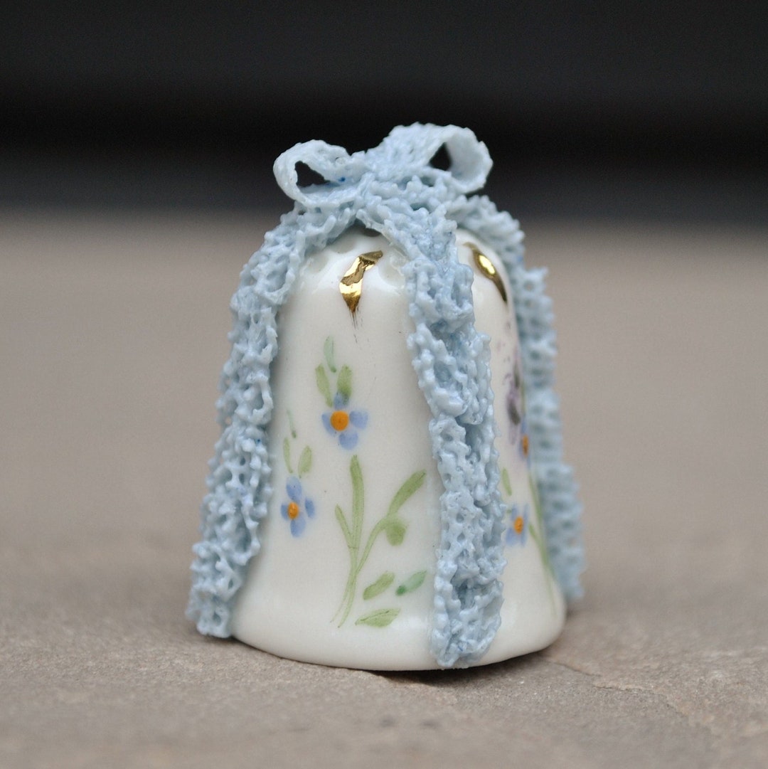 Irish Dresden Lace China Vintage Thimble Hand Painted Pale Blue Signed