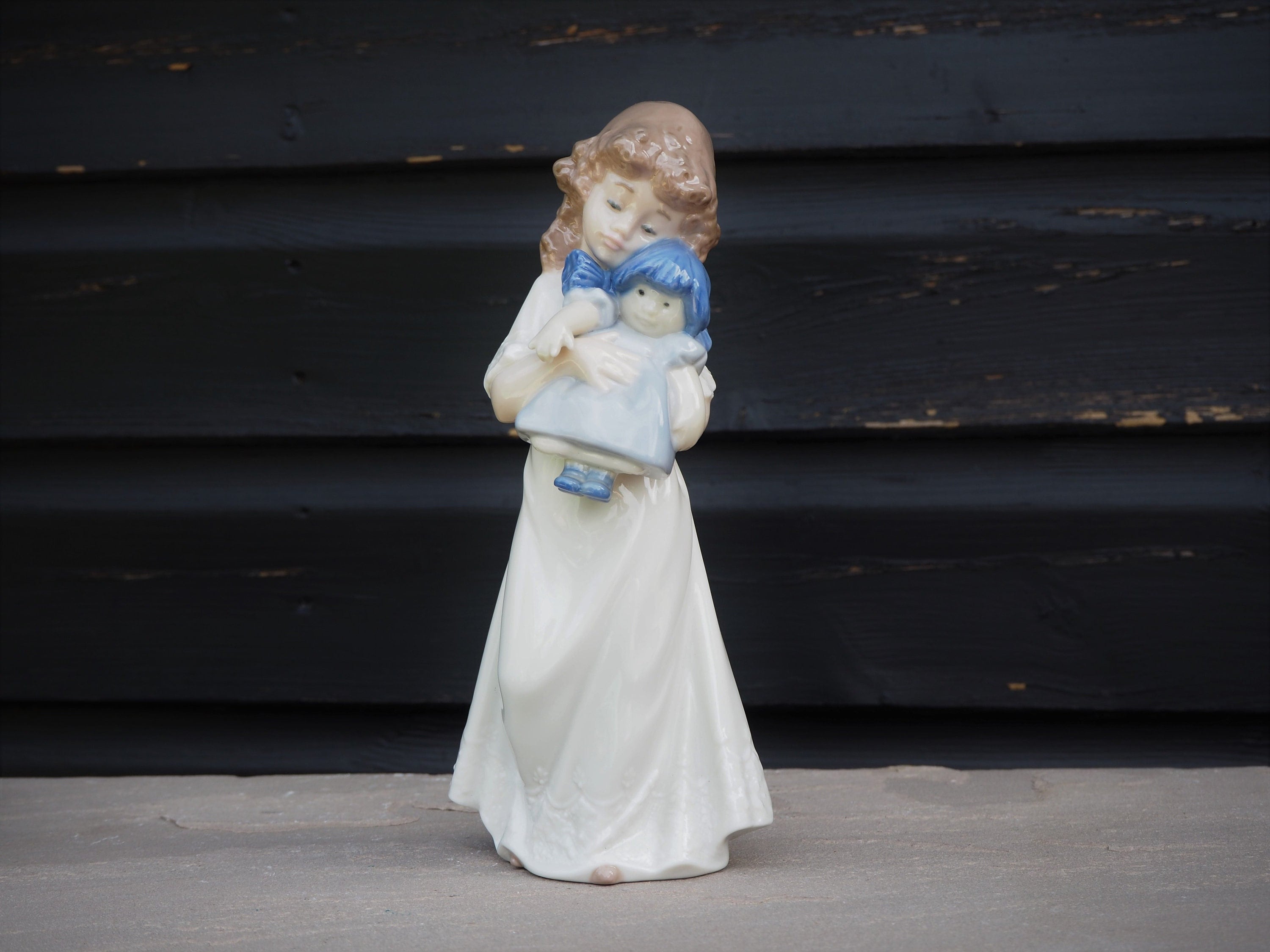 卸売り 華商店リヤドロ Lladro Wonderful Mother Figurine 01006975