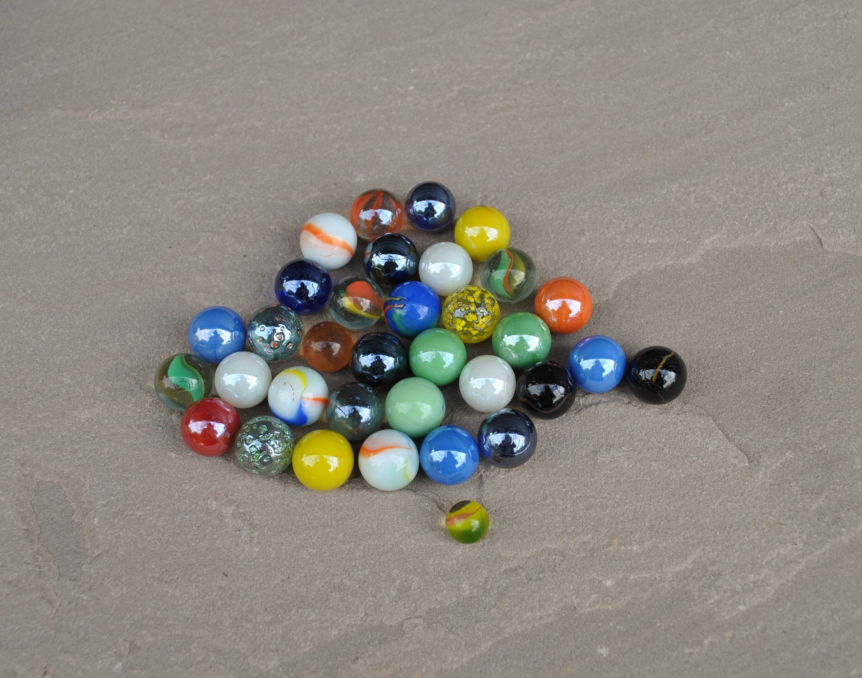 Vintage Selection of 34 Old Glass Marbles Various Colours Etsy UK