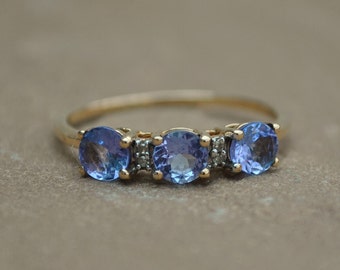 Vintage Tanzinite & diamond 10k gold ring - Elegant