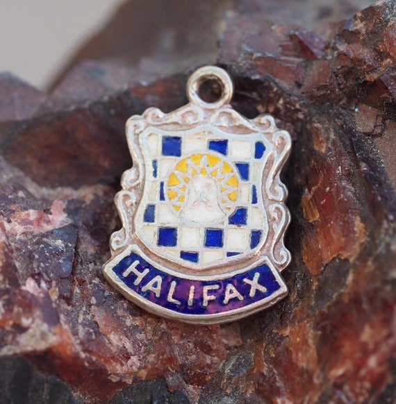 Halifax vintage silver charm West Yorkshire souvenir - Coat of arms souvenir