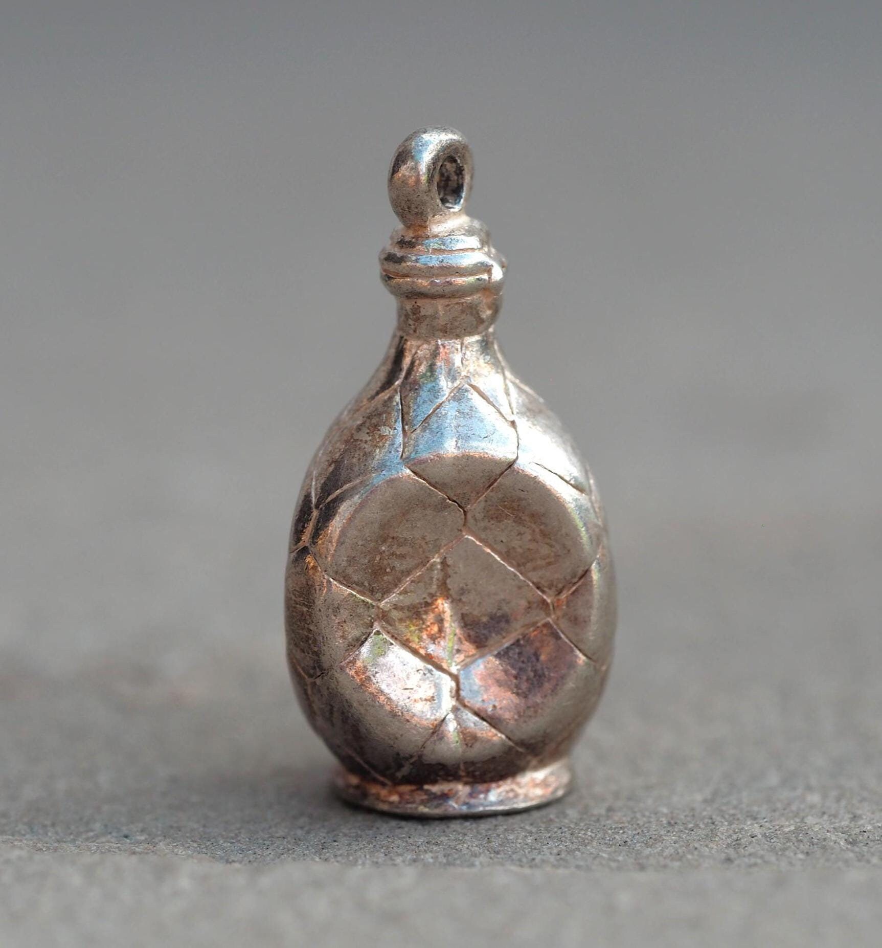 Whisky Dimple Bottle - Etsy Canada