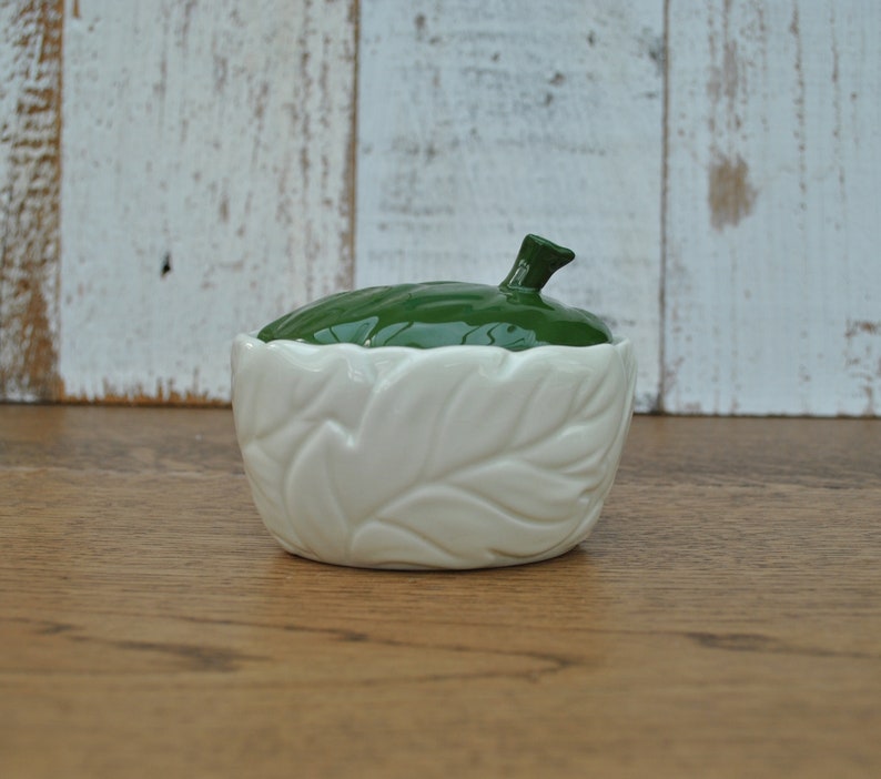 Leaf design china conserve pot Vintage Carlton Ware