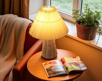 Lampe de table en rotin, lampe de chevet bohème, abat-jour naturel tissé, éclairage de chambre confortable, lampe d'appoint de salon