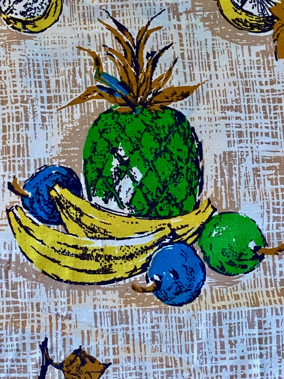 Island FRUIT Stand Lychee 40's Hawaiian Kitchen Curtain Fabric Vintage Yardage 5YDS Avail.