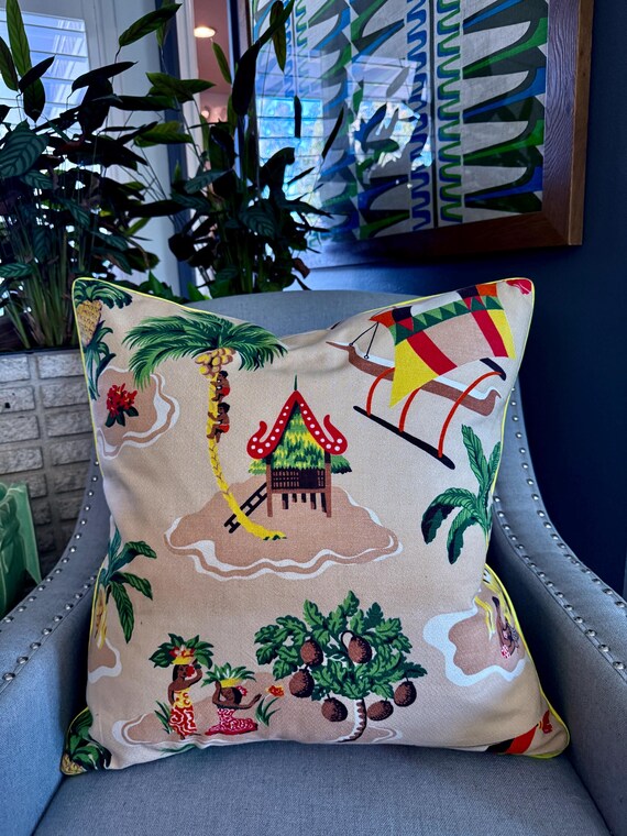 HULA HULA Hawaiiana Land 1940's Mid Century Barkcloth Vintage Fabric PILLOW