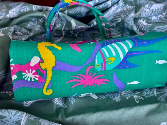 50’s Under the Sea Margaret Smith Novelty Fish Seahorse Coral Purse Handbag