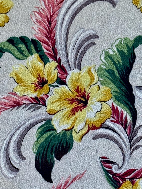 2.4YDS Philandering Hibiscus Hawaiian Style Aloha VIBES Barkcloth Vintage Fabric