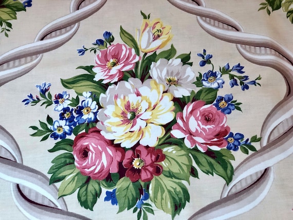 Sweetest 30's Cottage Barkcloth Vintage Fabric Yardage Neoclassical Shabby Chic Flair