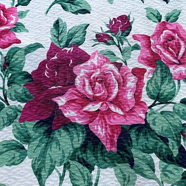 Tela de corteza de árbol de lujo dramática Cape Cod Roses, tela vintage, 6 yardas, disponible.