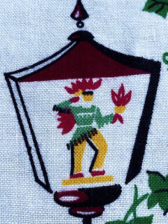 2.3YDS Mid Century Yard Chachka Lamp Posts Vintage Novelty Fabric Yardage Old Stock