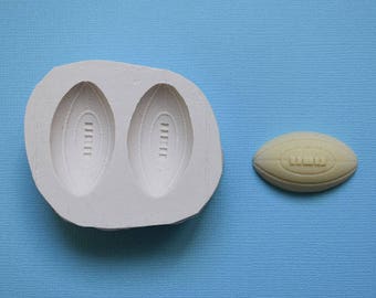 Mould 2 small rugby balls 3.5 cm in high quality soft silicone