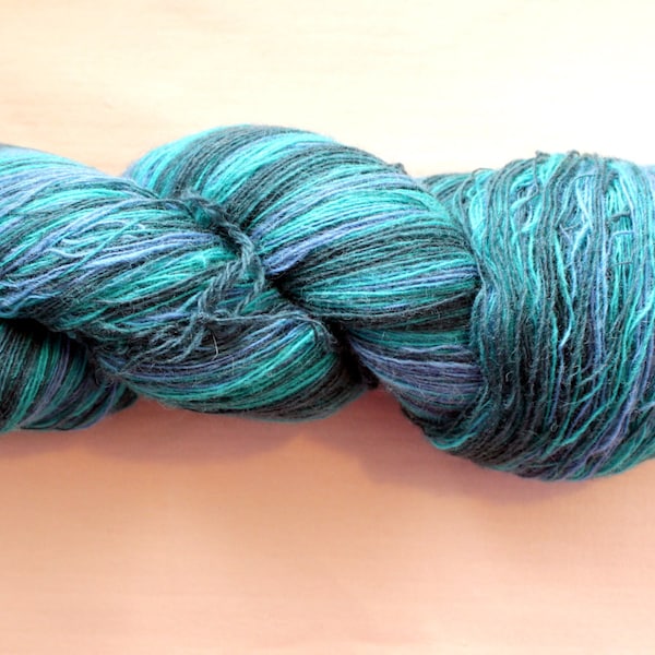 KAUNI Wool Yarn 8/1, 1 ply Lace Weight,  Self Stripping turquoise green blue