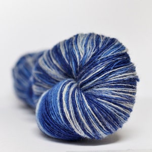 1 ply Kauni Wool Yarn 8/1, Self-Striping, sky blue, light blue and white image 1