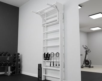 Scala svedese in legno con barra per trazioni e barra per dip.