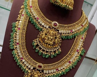 Lakshmi-hangerketting set | Antiek gouden tempelsieraden met groene kralen
