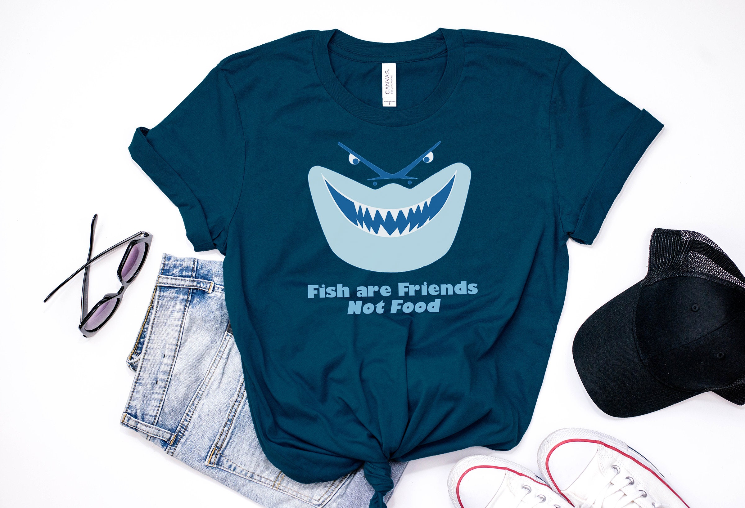 Finding Nemo T-shirt / Shark Shirt 