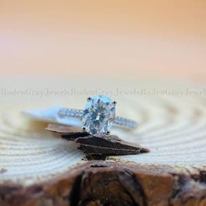 14k Gold Pave Oval Moissanite Engagement Ring: 2CT Side-Stone Promise Ring