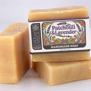 Patchouli & Lavender Bar – Natural Handmade Soap with Earthy Calm and Soft Floral Clean