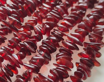 Polished Amber Chip Beads Strand: Natural Honey-Red Nuggets (15 Inch)