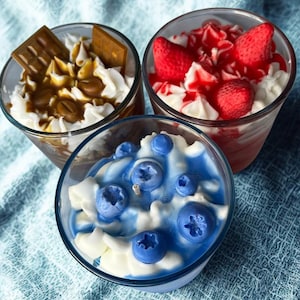 Soy wax dessert inspired candle