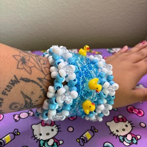 Spinning Duckies in a Bath Tub| Handmade Kandi Bead Bracelet| 3D Kandi Art
