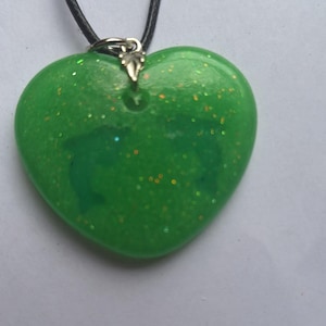 pendant necklace