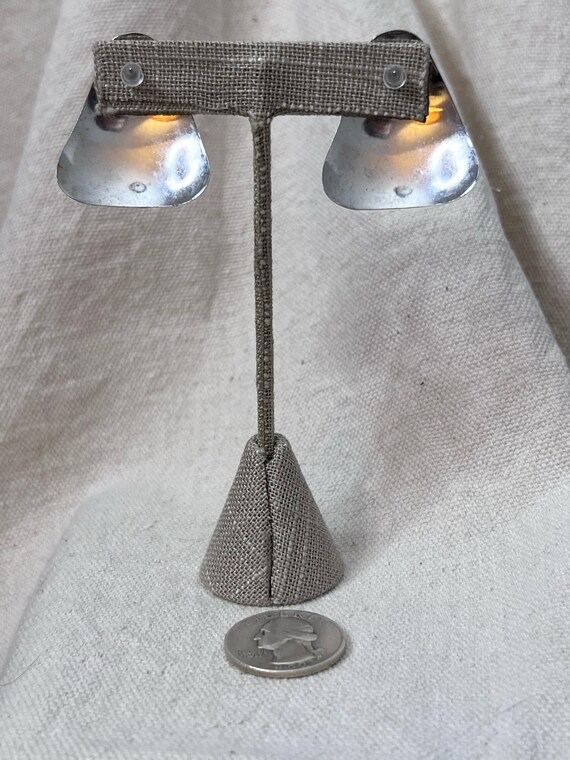 Big Triangular Stripe Enamel Look in Rose, Maroon… - image 4