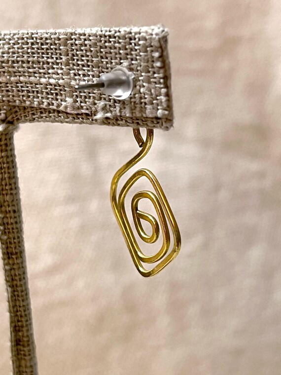 Gold Square, Flat, Hypnotic Wire Wrap Dangle Post… - image 5