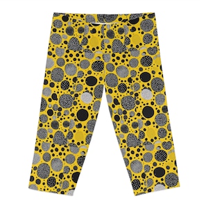 Chic Women&#39;s Capri Leggings - Bold Polka Dot Print, Activewear, Summer Outfits, Yoga Pants, Casual Wear