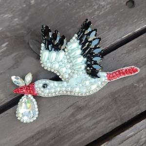 White Stork Beaded Brooch – Baby Arrival Jewelry – Gift for New Mom