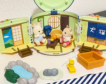 Sylvanian Families Japanese Onsen Ryokan Playset | Tea Pot House, Rabbit & Cat Figures, Vintage Kimono Obi Mat