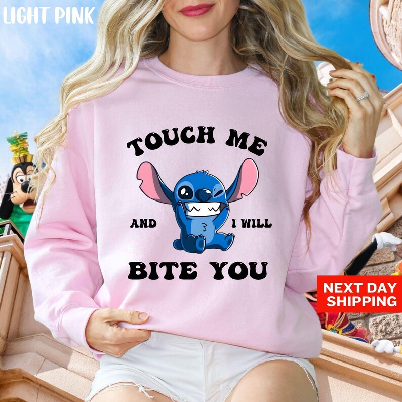 Sudadera "Tócame y te morderé", sudadera con capucha de Stitch de Disney, Lilo y Stitch, sudadera de la película Disney, regalo de Ohana significa familia imagen 2