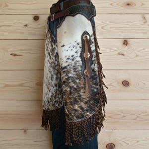 Men&#39;s Brown and White Cowhide Leather Rodeo Chaps with Fringe | Western Cowboy Gear | Handmade Hair on Hide Leather Chinks for Ranch Work