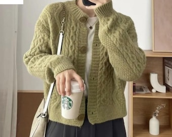 WolfstudioDesign Cardigan und Maille Torsadée Épais |Pull Platz Haupt in Boutons