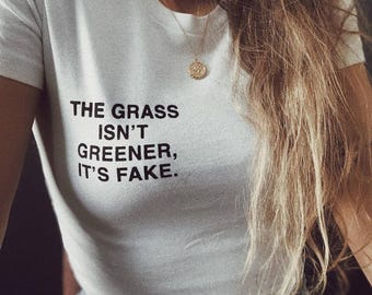 Minimalistisch T-shirt met grafische print trendy slogan shirt cadeau voor vriend WolfstudioDesign