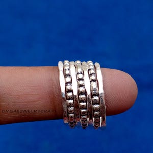 Hübsche Silber Stapelringe, Set Mit 7 Ringen, 925 Sterling Silber Ring, Handgemachter Statement Ring, Ethnischer Frauenring, Geschenk zum Valentinstag.