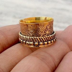 Elegant Brass Spinner Ring, 99.9% Solid Brass Ring, Handmade Spinner Ring, Ethnic Women's Ring, Designer Spinner Ring, Gift For Valentine.
