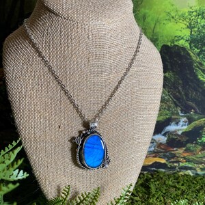 Blue Flash Labradorite Pendant Necklace on 24”chain