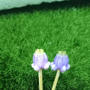 100 pcs Crown Flower Hawaiian Clay Beads, Crown Dahlia Flower for Lei, Car Lei Charm, Garlands Making, Jewelry, Gradient Pink and Purple