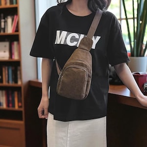 Corduroy Crossbody Bag: Casual Travel Sling - Lightweight & Stylish